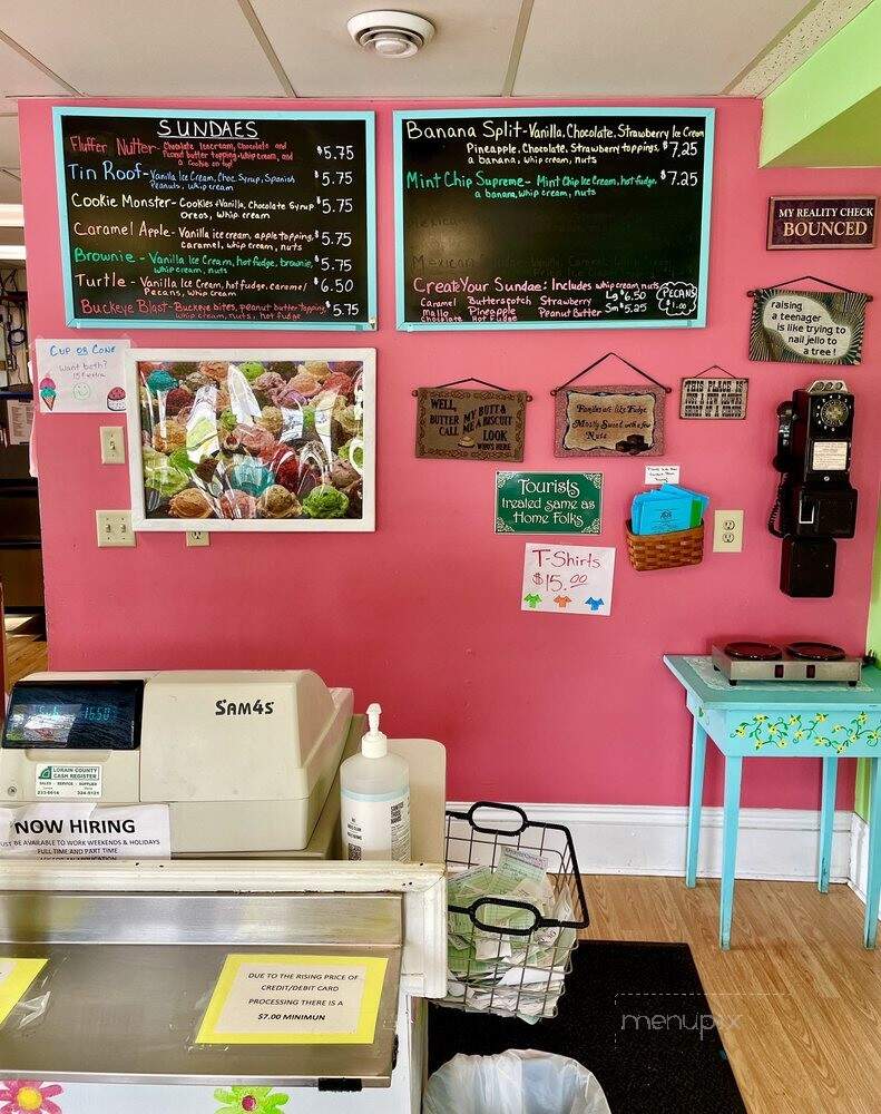 Granny Joe's Ice Creamatorium - Vermilion, OH