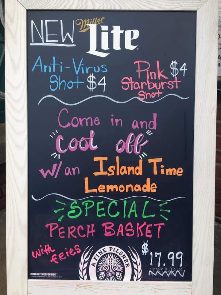 Captain's Corner - Kelleys Island, OH